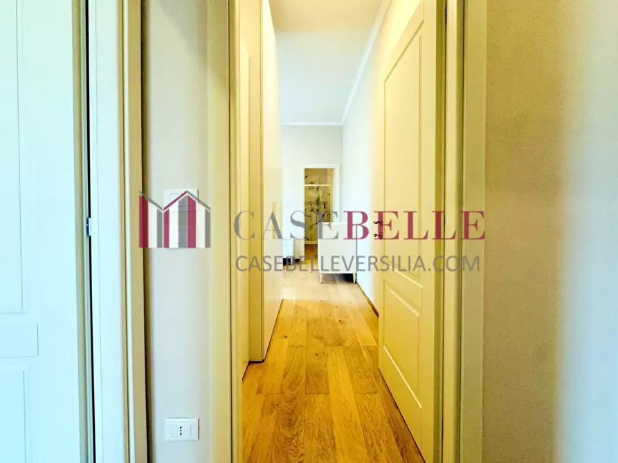 Immagine 29 di Appartamento in vendita  a Pietrasanta