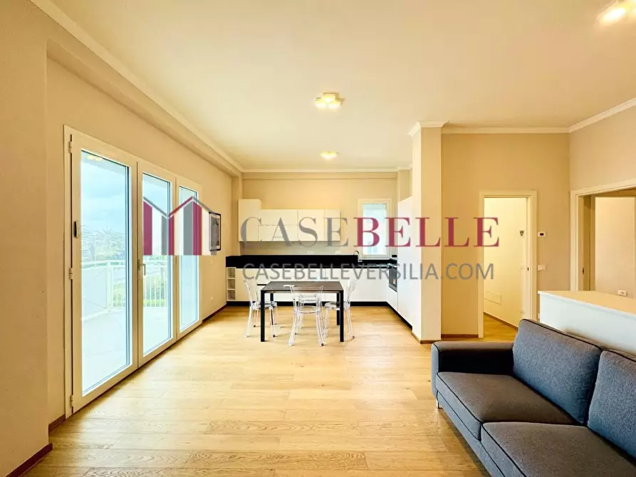 Immagine 4 di Appartamento in vendita  a Pietrasanta