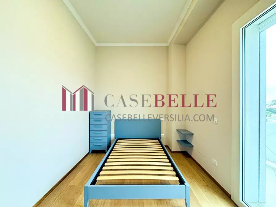 Immagine 18 di Appartamento in vendita  a Pietrasanta