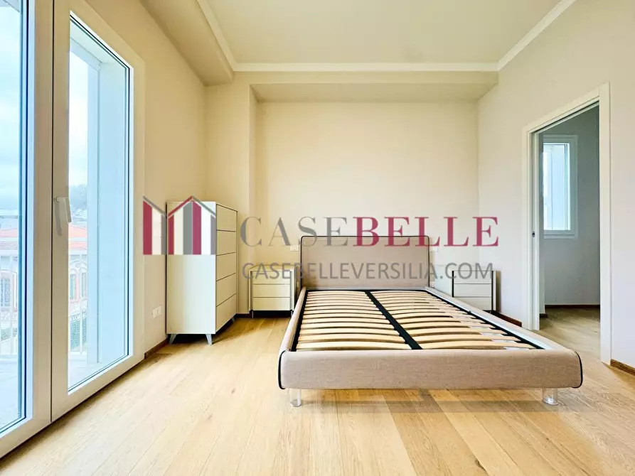 Immagine 22 di Appartamento in vendita  a Pietrasanta