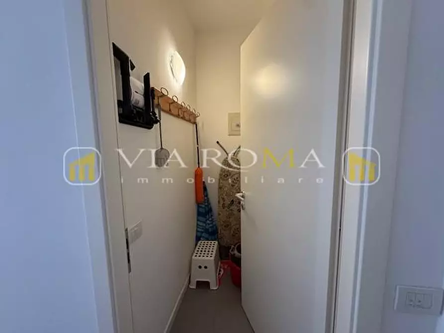 Immagine 14 di Appartamento in vendita  a Lucca