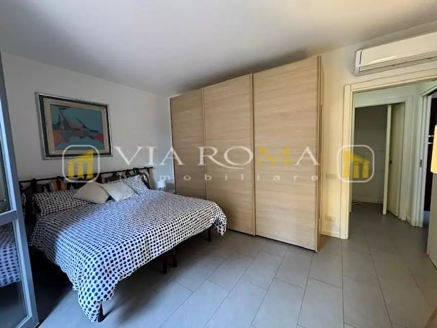 Immagine 7 di Appartamento in vendita  a Lucca