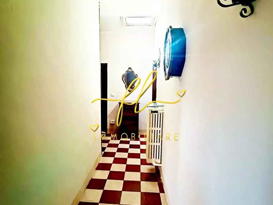 Immagine 6 di Appartamento in vendita  a Volterra