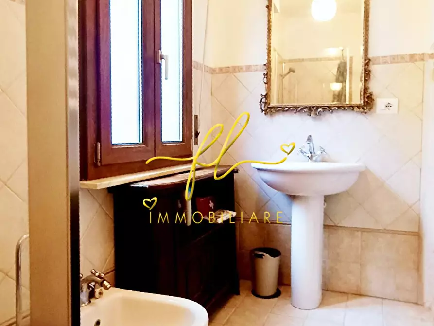 Immagine 10 di Appartamento in vendita  a Volterra