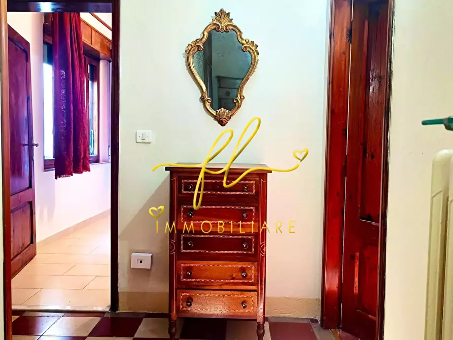 Immagine 9 di Appartamento in vendita  a Volterra