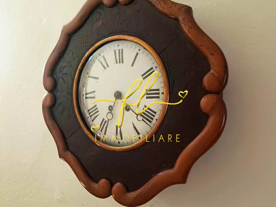 Immagine 16 di Appartamento in vendita  a Volterra