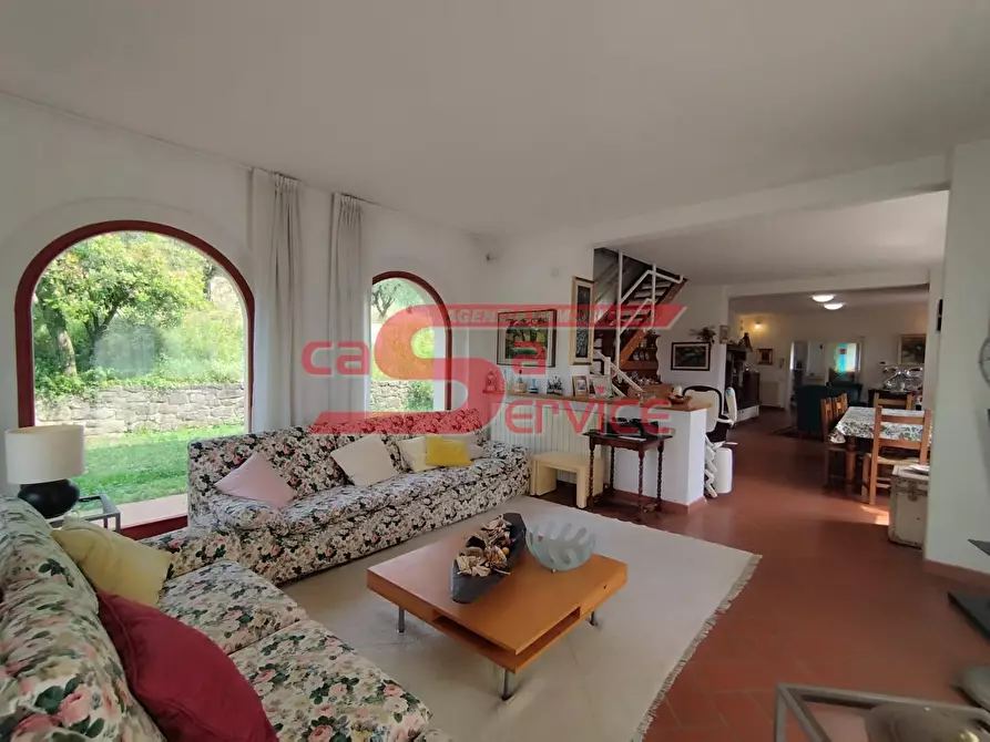 Immagine 9 di Casa colonica in vendita  a Buggiano