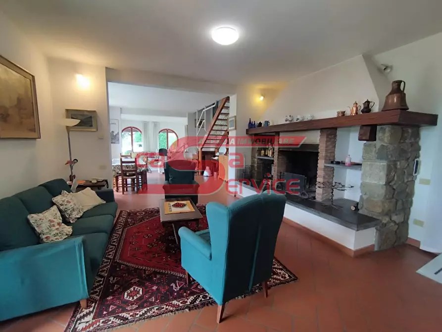 Immagine 4 di Casa colonica in vendita  a Buggiano