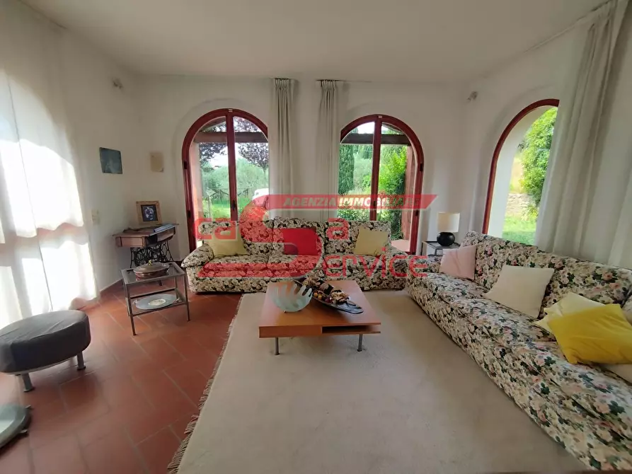 Immagine 10 di Casa colonica in vendita  a Buggiano