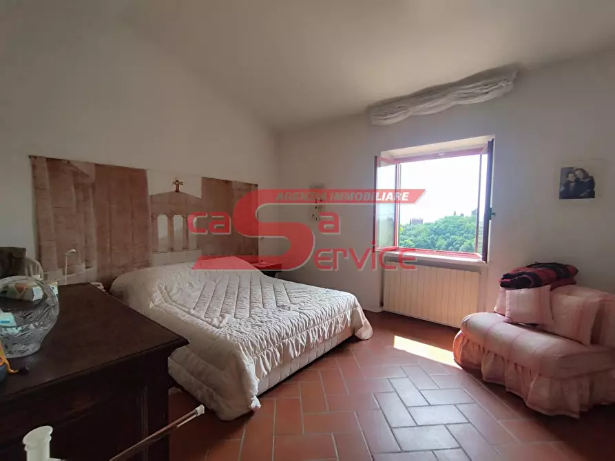 Immagine 13 di Casa colonica in vendita  a Buggiano