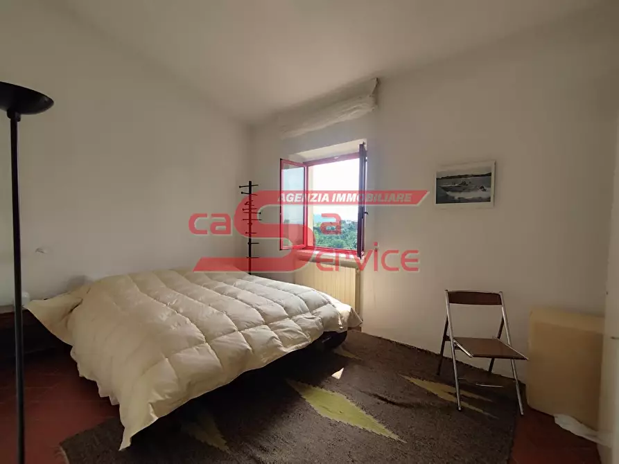 Immagine 18 di Casa colonica in vendita  a Buggiano