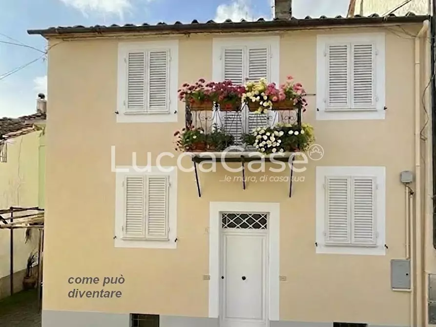 Immagine 46 di Terratetto in vendita  a Borgo A Mozzano