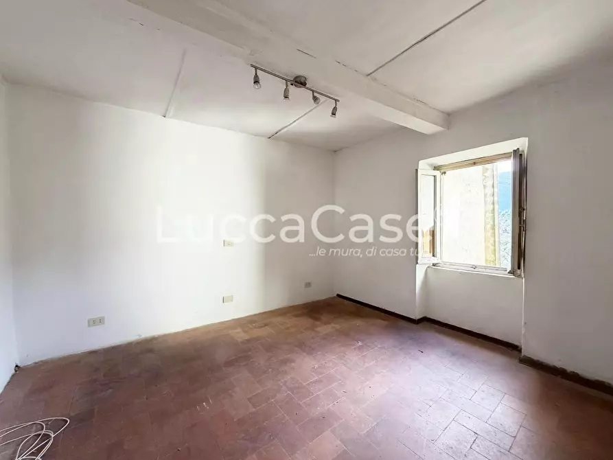 Immagine 14 di Terratetto in vendita  a Borgo A Mozzano