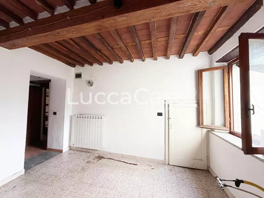 Immagine 10 di Terratetto in vendita  a Borgo A Mozzano