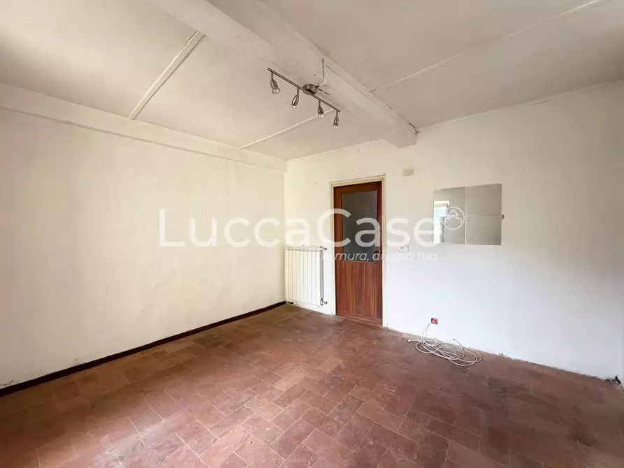 Immagine 15 di Terratetto in vendita  a Borgo A Mozzano