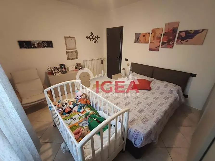 Immagine 10 di Appartamento in vendita  a Siena
