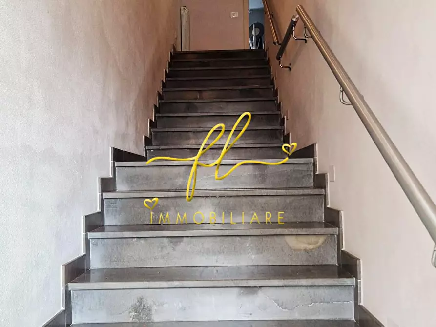 Immagine 9 di Casa semindipendente in vendita  a Livorno