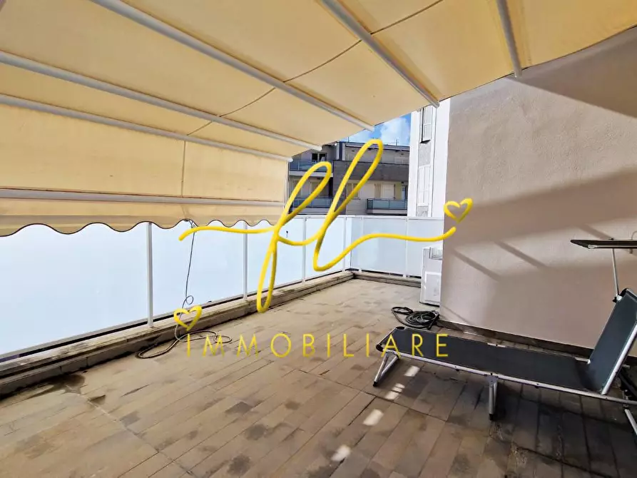 Immagine 24 di Casa semindipendente in vendita  a Livorno