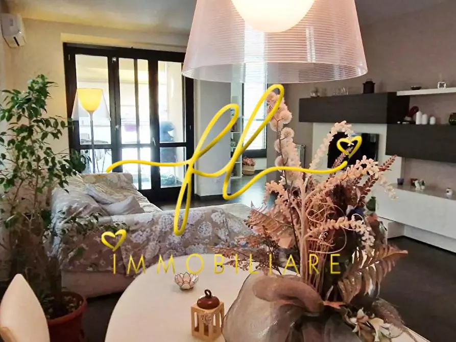 Immagine 4 di Casa semindipendente in vendita  a Livorno