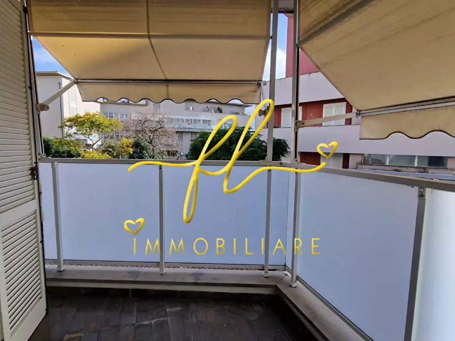 Immagine 21 di Casa semindipendente in vendita  a Livorno