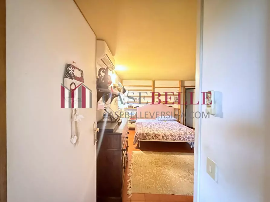 Immagine 10 di Casa indipendente in vendita  a Massarosa