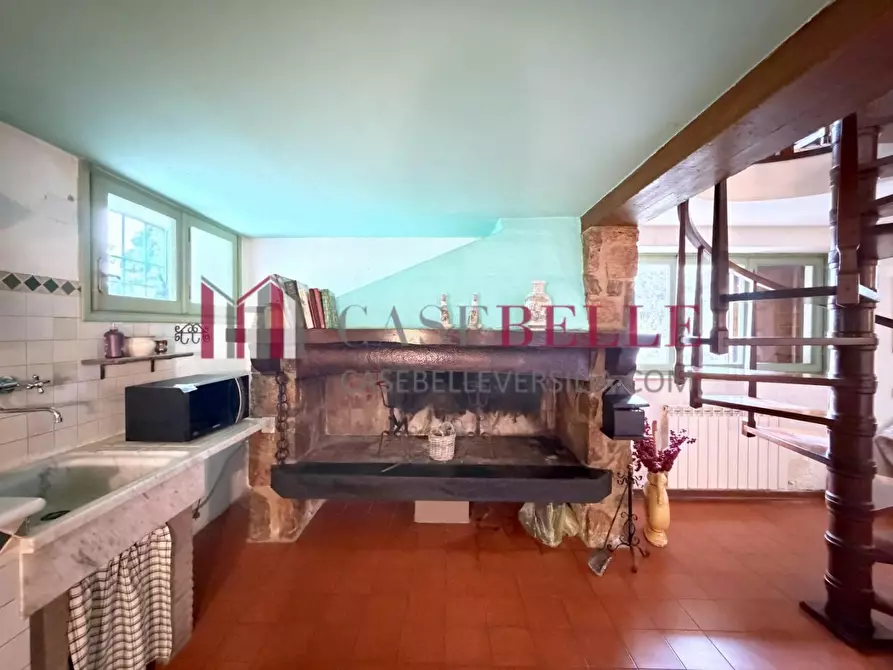 Immagine 6 di Casa indipendente in vendita  a Massarosa