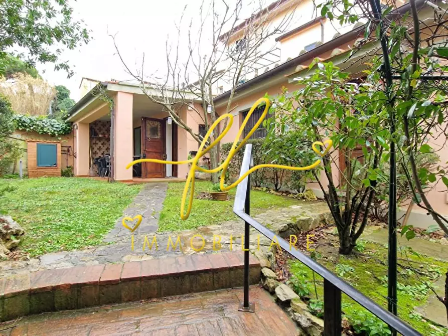 Immagine 26 di Terratetto in vendita  a Livorno