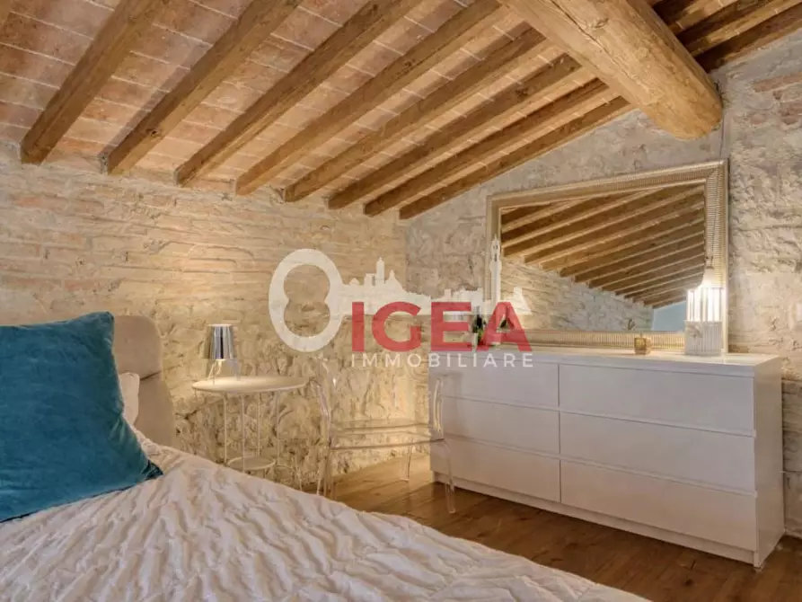 Immagine 18 di Casa colonica in vendita  a Colle Di Val D'elsa