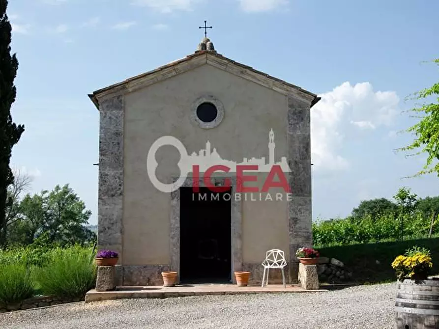 Immagine 8 di Casa colonica in vendita  a Colle Di Val D'elsa