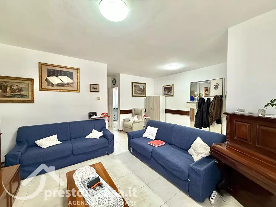 Immagine 6 di Villetta a schiera in vendita  a Forte Dei Marmi