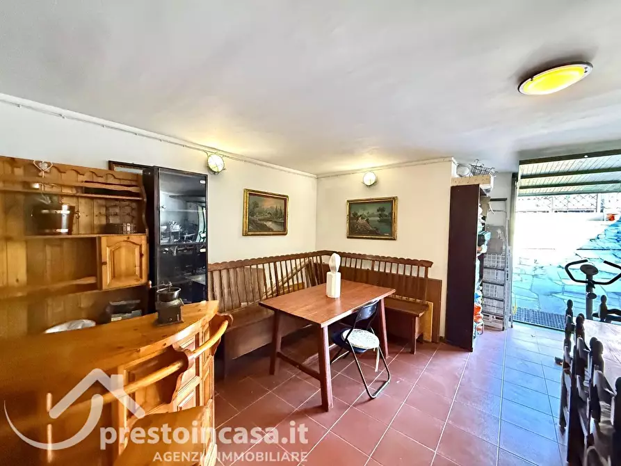 Immagine 38 di Villetta a schiera in vendita  a Forte Dei Marmi