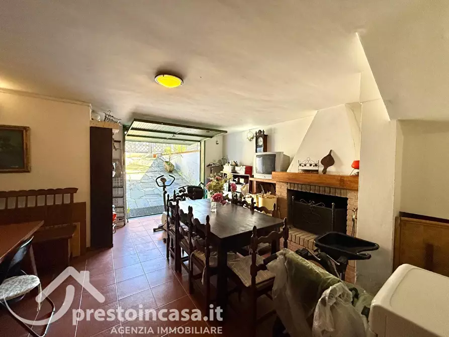 Immagine 37 di Villetta a schiera in vendita  a Forte Dei Marmi