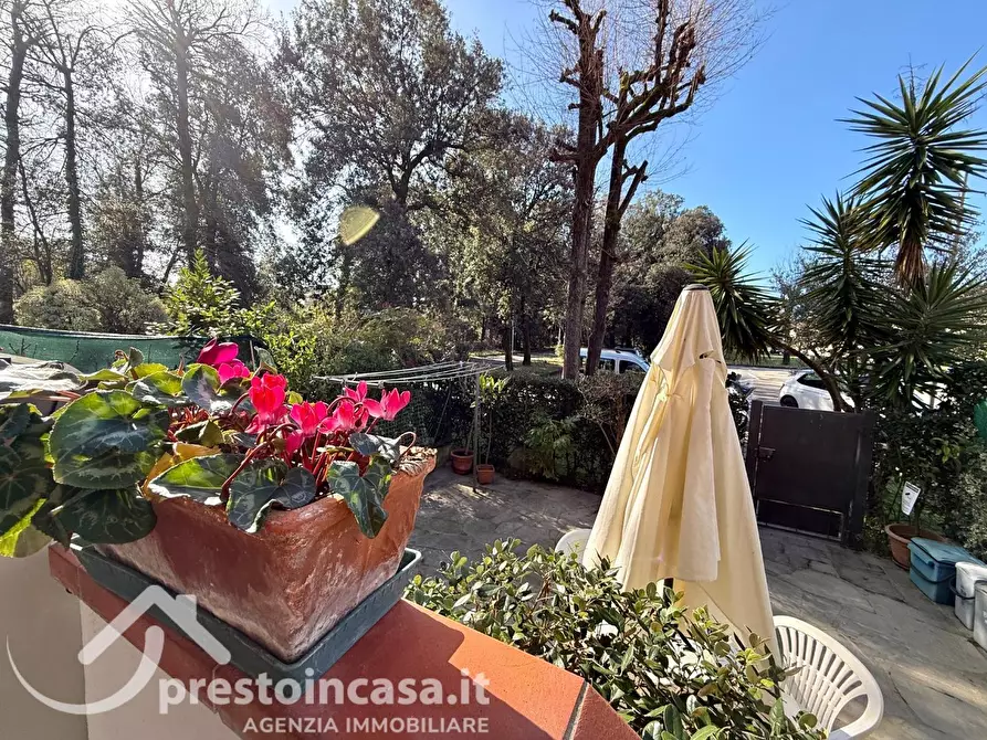 Immagine 14 di Villetta a schiera in vendita  a Forte Dei Marmi