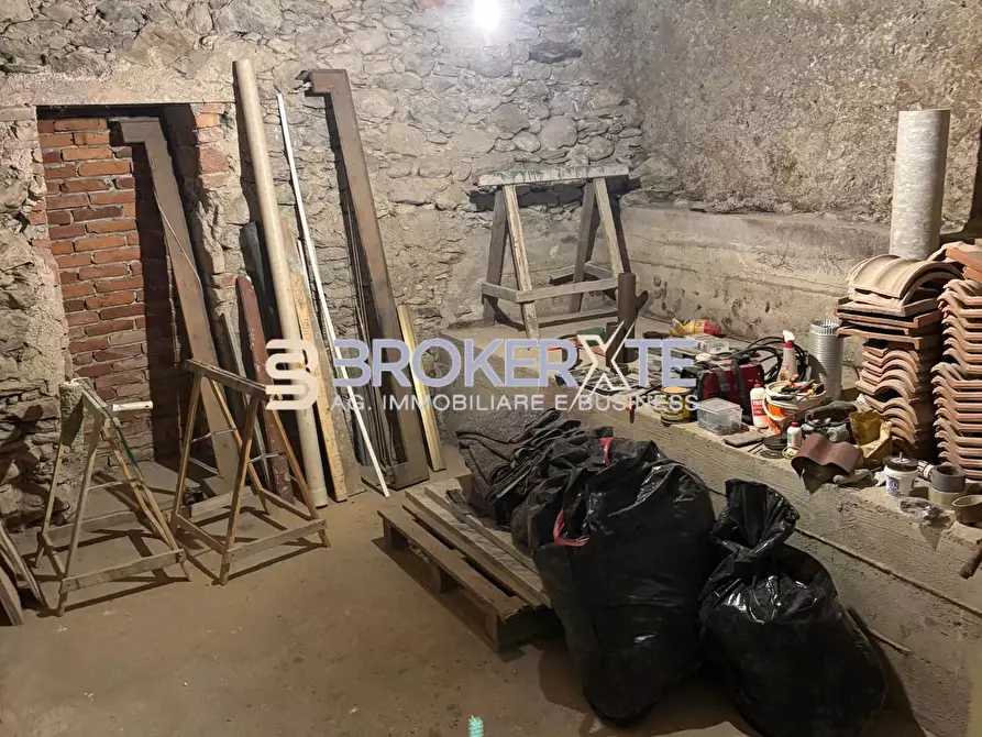 Immagine 18 di Casa semindipendente in vendita  a Massa