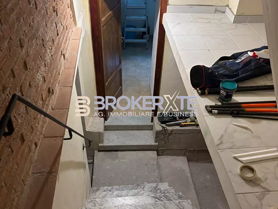 Immagine 6 di Casa semindipendente in vendita  a Massa