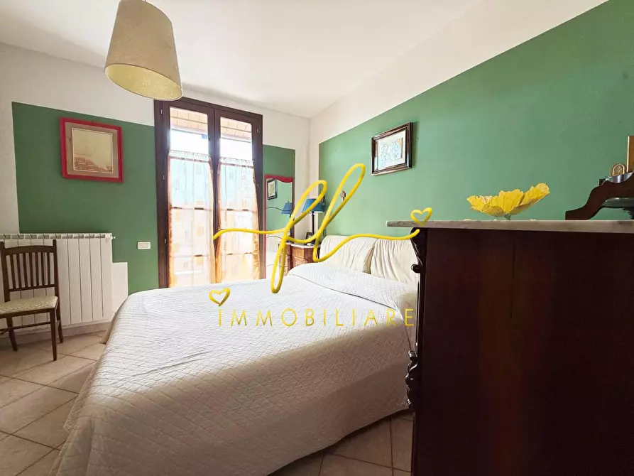 Immagine 16 di Appartamento in vendita  a Cecina