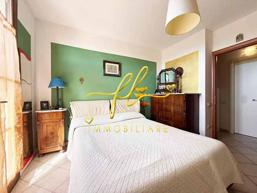 Immagine 15 di Appartamento in vendita  a Cecina