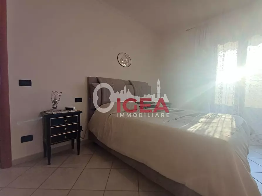 Immagine 25 di Appartamento in vendita  a Colle Di Val D'elsa