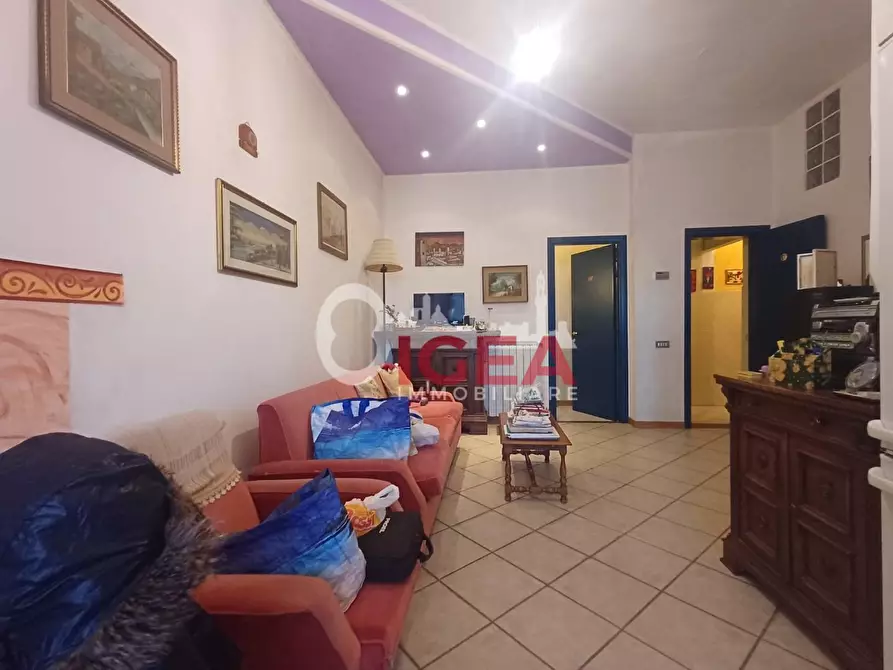 Immagine 1 di Appartamento in vendita  a Monteriggioni