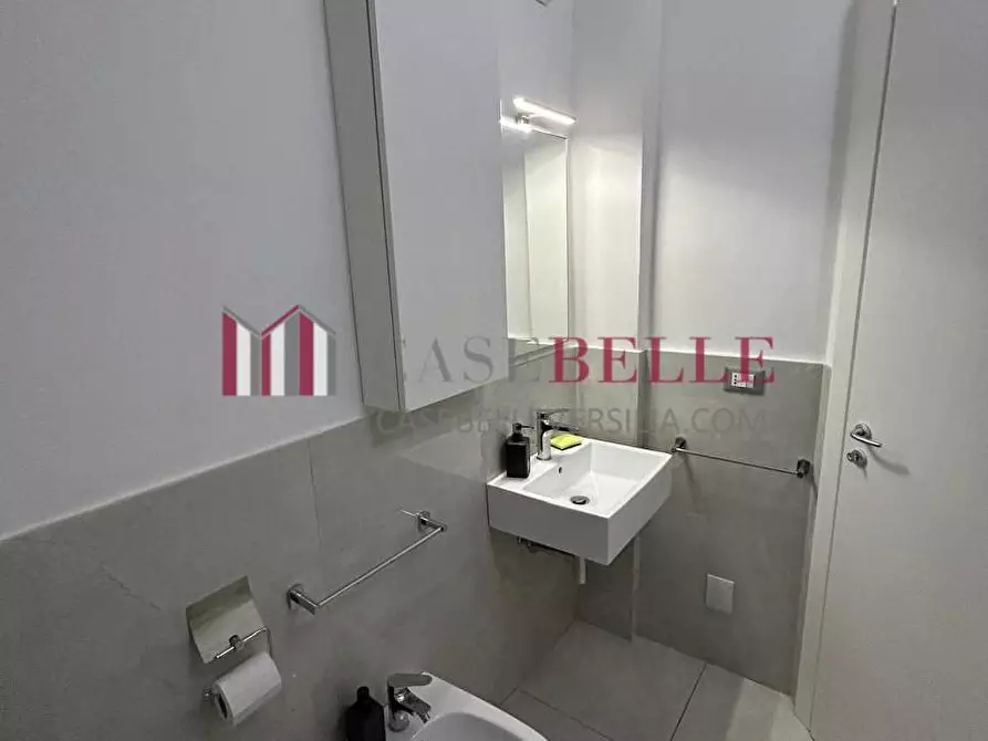 Immagine 15 di Appartamento in vendita  a Massa