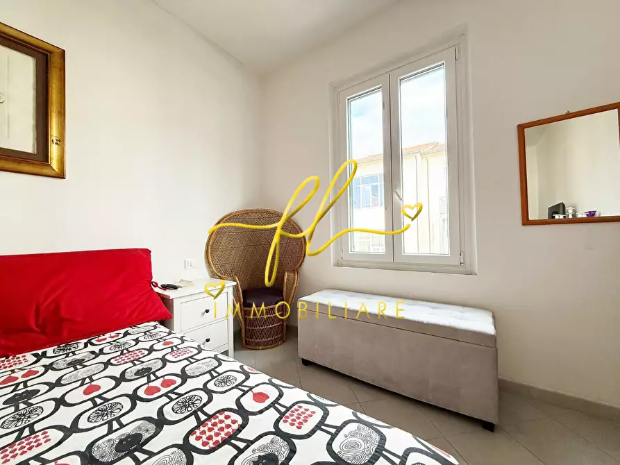 Immagine 15 di Appartamento in vendita  a Cecina