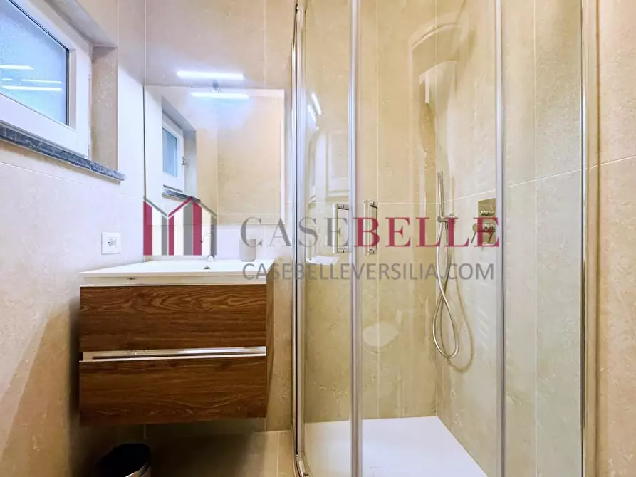 Immagine 6 di Villetta a schiera in affitto  a Pietrasanta