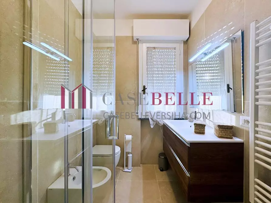 Immagine 16 di Villetta a schiera in affitto  a Pietrasanta