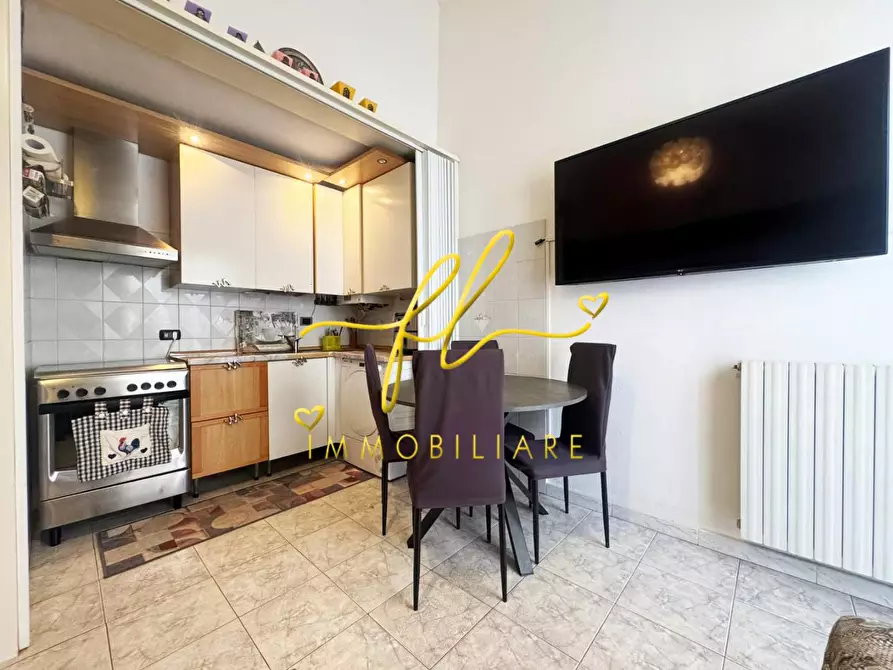 Immagine 3 di Terratetto in vendita  a Livorno