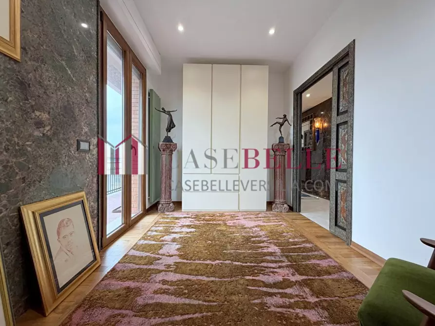 Immagine 27 di Mansarda in vendita  a Massa