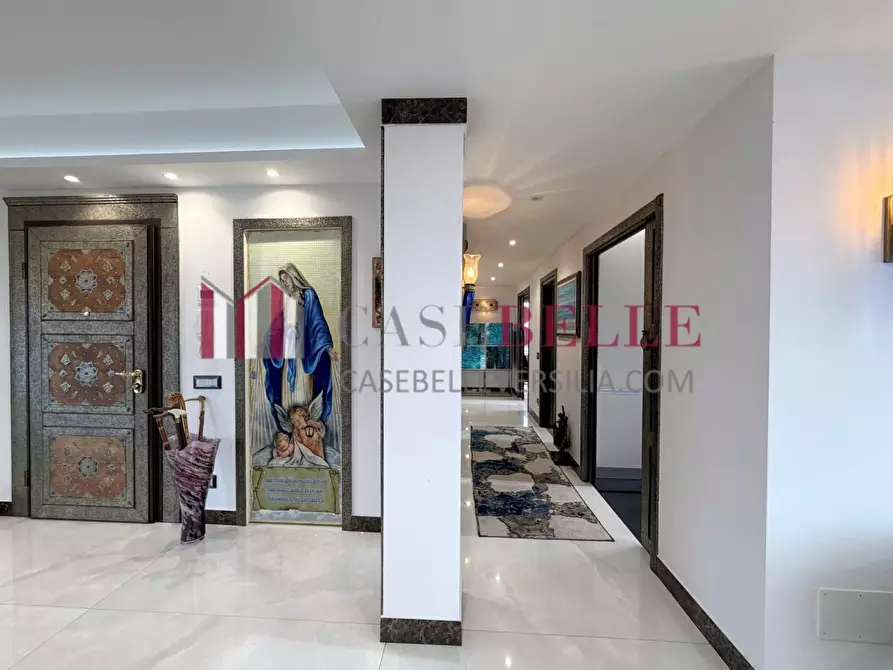 Immagine 14 di Mansarda in vendita  a Massa