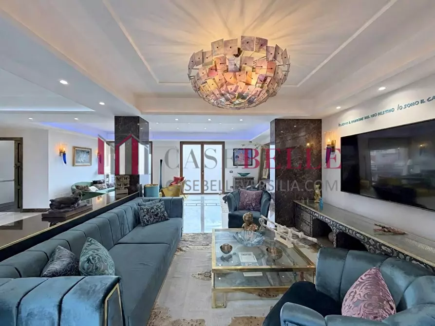 Immagine 9 di Mansarda in vendita  a Massa