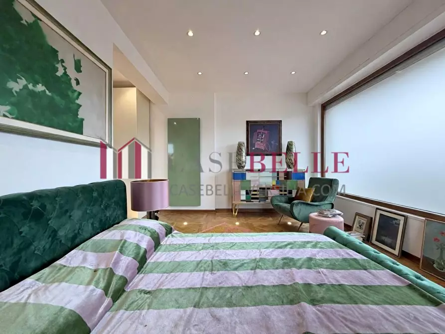 Immagine 39 di Mansarda in vendita  a Massa