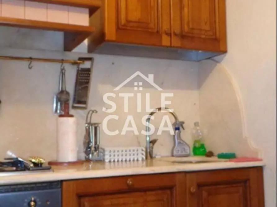 Immagine 9 di Appartamento in vendita  a Montecatini Terme