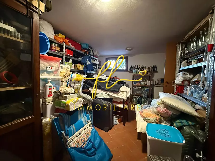 Immagine 34 di Villetta a schiera in vendita  a Cecina